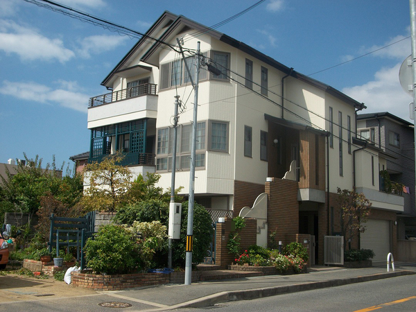 岸和田市Ｕ様　外壁塗装のサムネイル