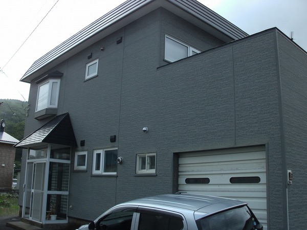 函館市Ｆ様　外壁塗装、屋根塗装のサムネイル