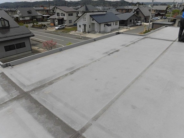 東置賜郡川西町Ｋ様　屋根塗装のサムネイル
