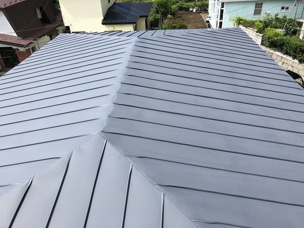 登別市Ｙ様　屋根塗装のサムネイル