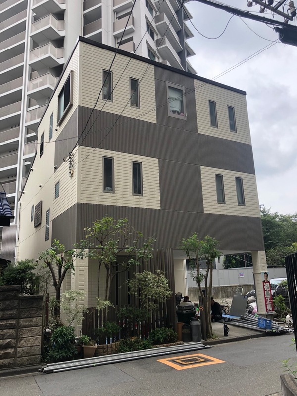 【外壁塗装：東京都立川市】最高の塗料・技術に依頼したいのサムネイル