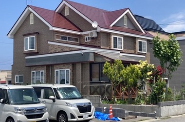 【外壁屋根塗装：青森県青森市】タイル調も綺麗に塗装
