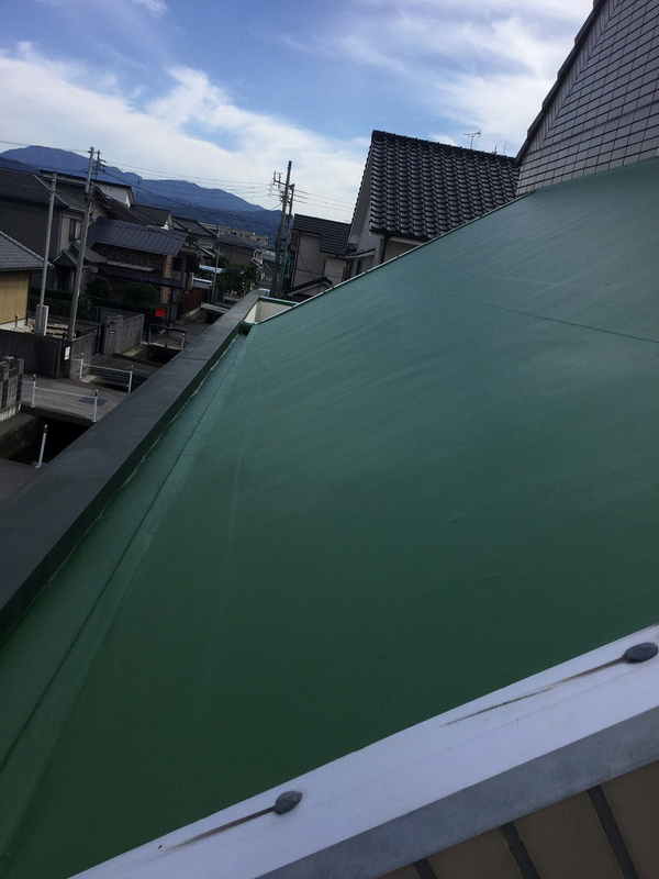 松山市Ｆ様　屋根塗装の事例紹介のサムネイル