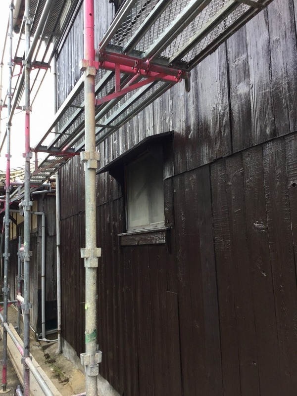 松山市Ｆ様　外壁塗装の事例紹介のサムネイル