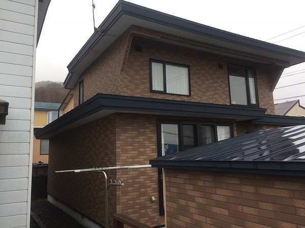 登別市Ｙ様　外壁塗装、屋根塗装の事例紹介のサムネイル