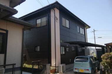 【外壁塗装の事例紹介：佐賀県鹿島市】遮熱や断熱力で決めた